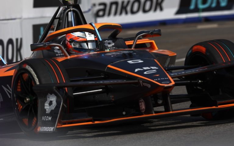 FormulaEHero_C2756E8F-95C5-9B3F-D2E2F42C61058716_c2ef54e9-dd5b-1d1c-0038dda17db7d596